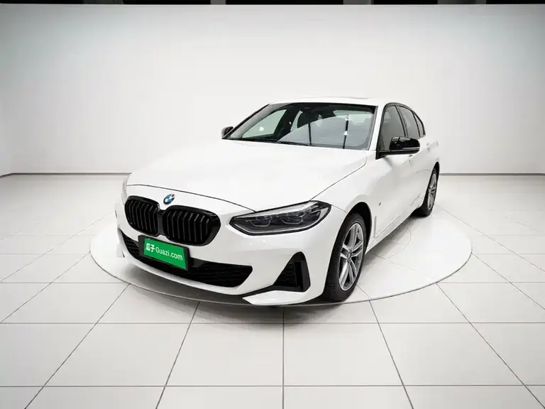 BMW 1 Series Facelift 120 i M Sport Night