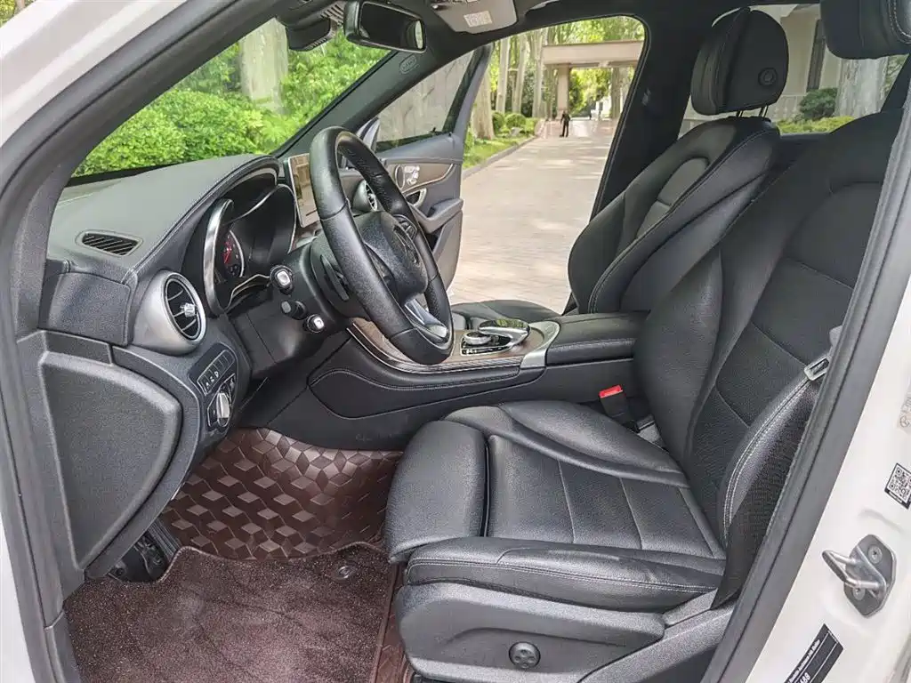 Mercedes-Benz GLC GLC 300 L 4 MATIC Dynamic