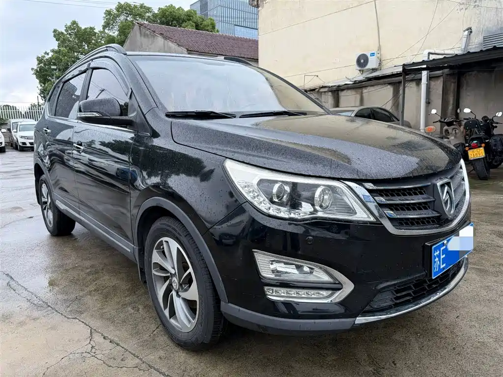Baojun 560 1.8 L Manual Luxury