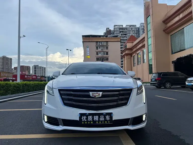 Cadillac XTS 28 T Elite