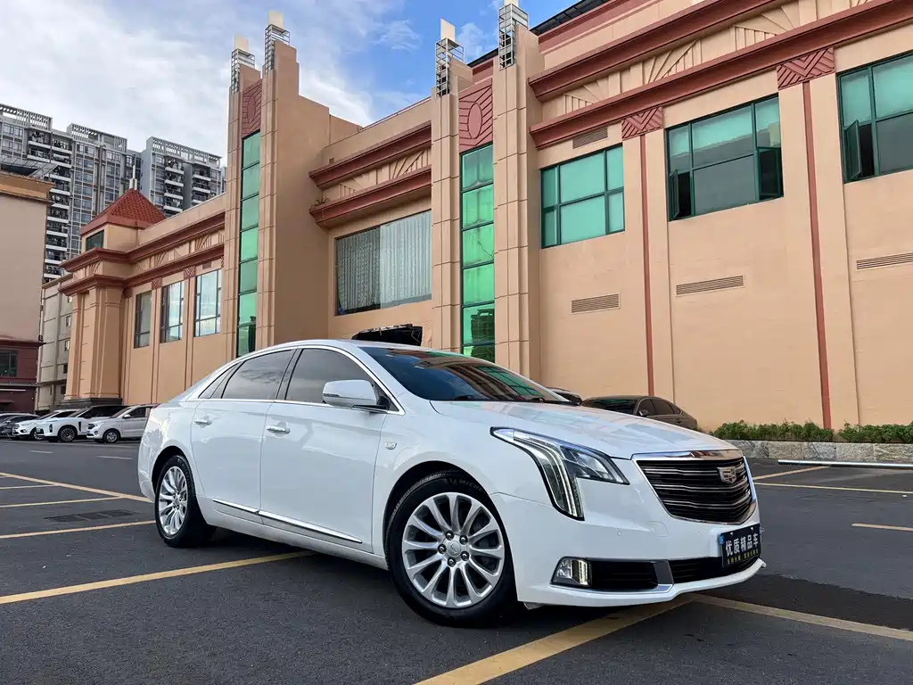Cadillac XTS 28 T Elite