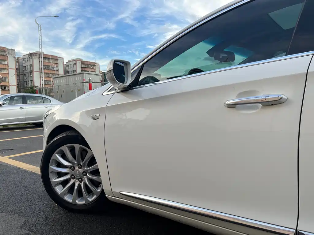 Cadillac XTS 28 T Elite