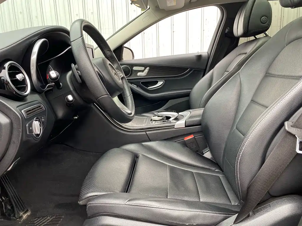 Mercedes-Benz C-Class C 200 L Sport