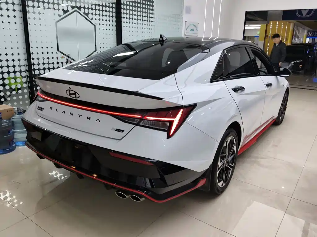 Elantra 240 TGDi DCT N Line GLX Elite