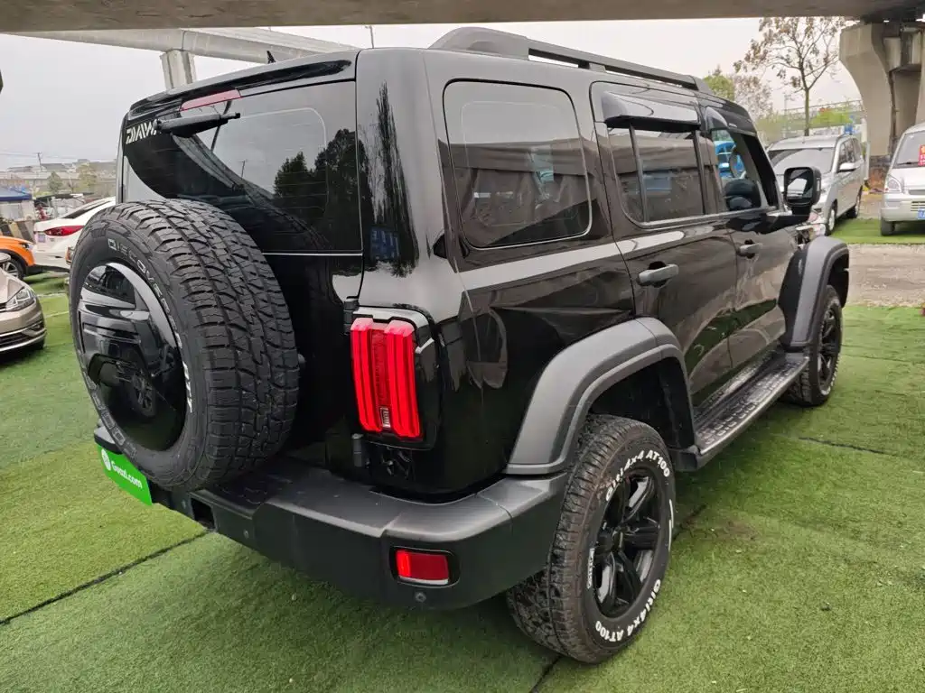 Tank 300 Offroad 2.0 T Conqueror