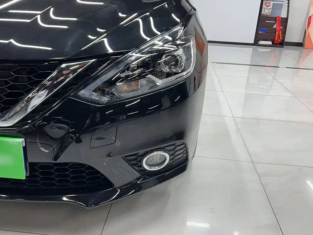 Sylphy 1.6 XV CVT Smart Enjoyment