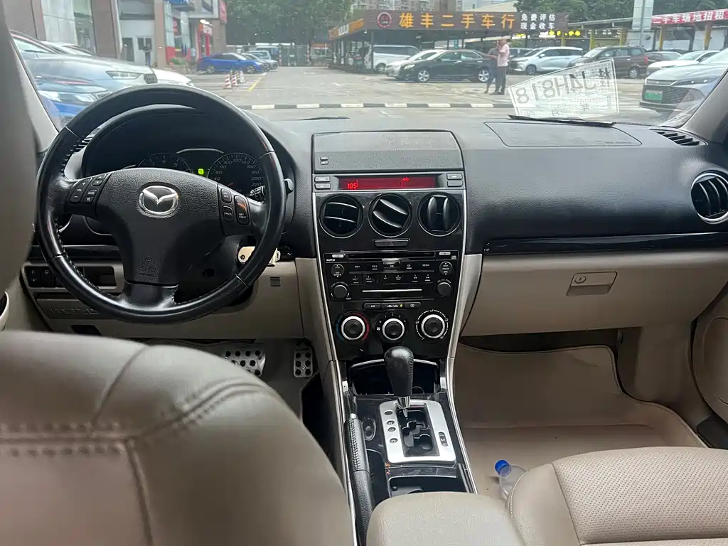 Mazda 6 2.0 L Auto Luxury