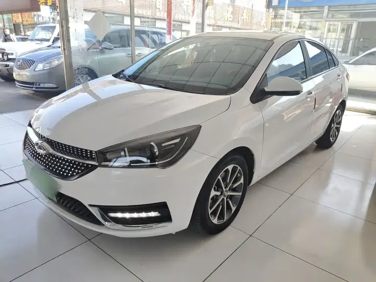 Chery Arrizo 5 PRO 1.5 L CVT Youth