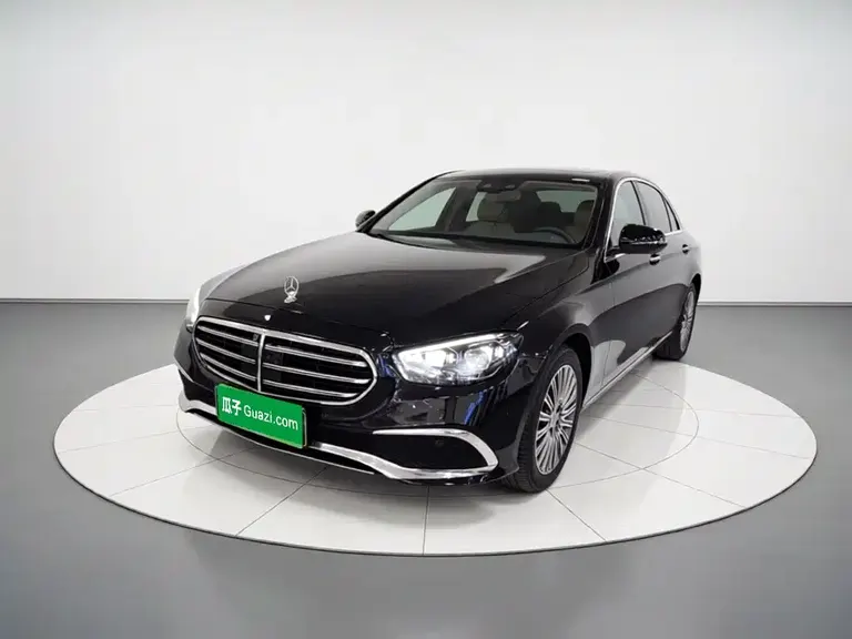 Mercedes-Benz E-Class Facelift E 300 L Distinguished