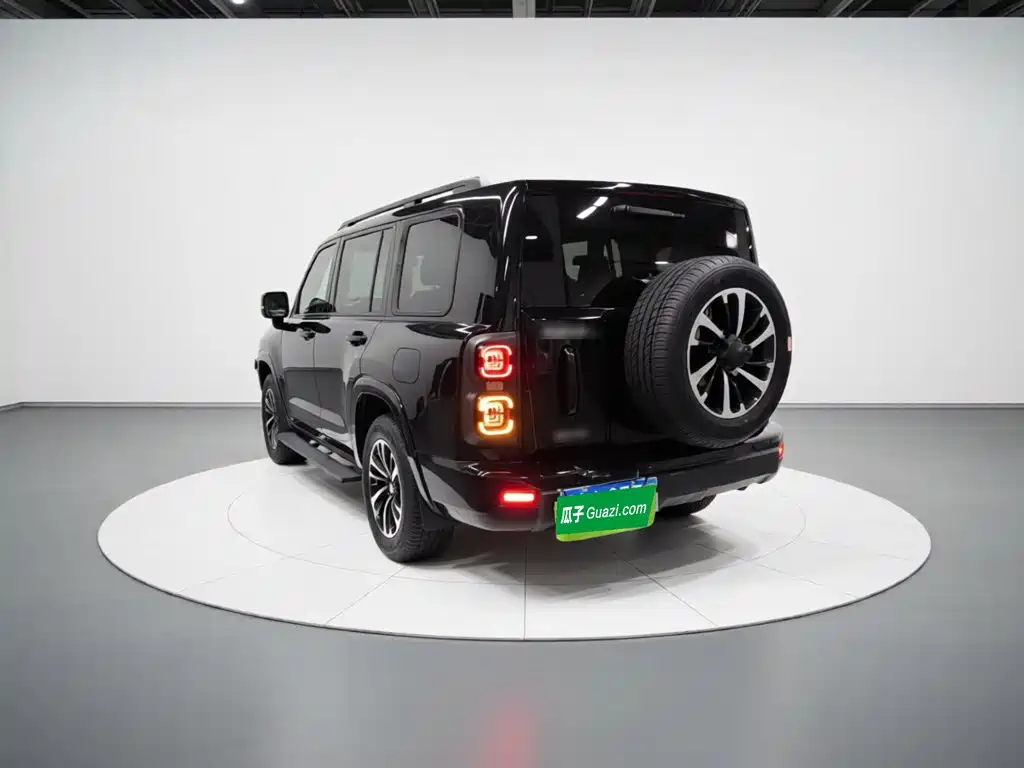 Haval H9 2.0 T Gasoline 4 WD Extreme Realm