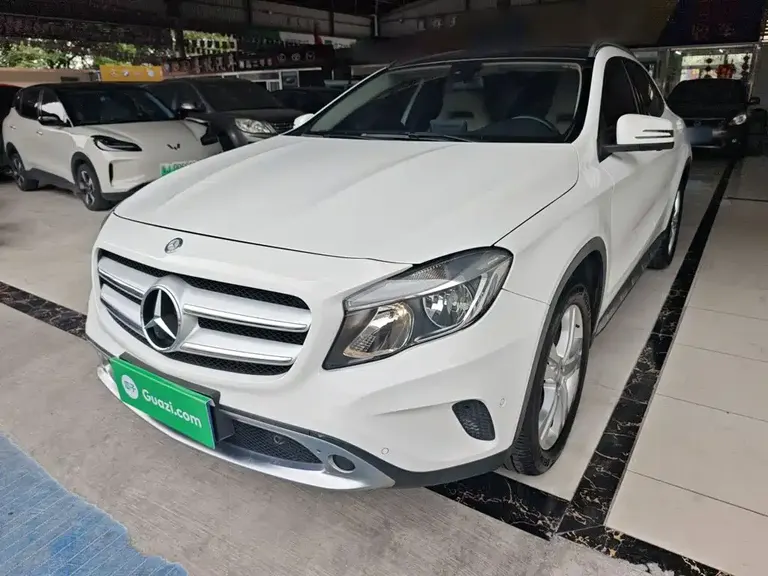 Mercedes-Benz GLA GLA 200 Dynamic