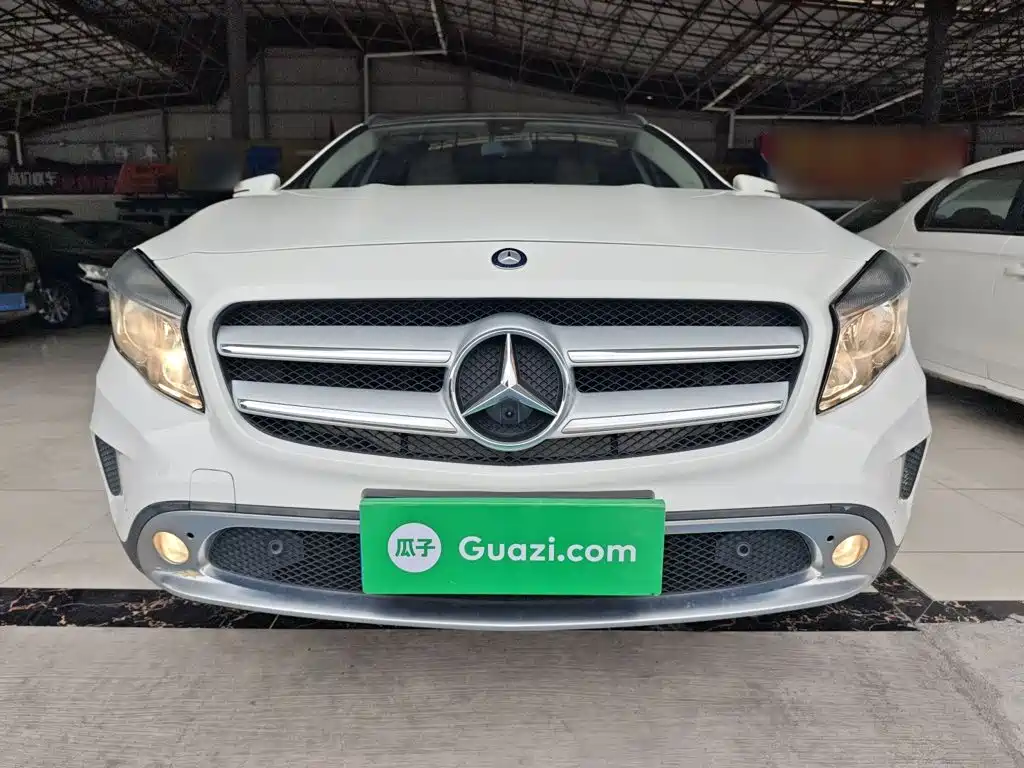 Mercedes-Benz GLA GLA 200 Dynamic