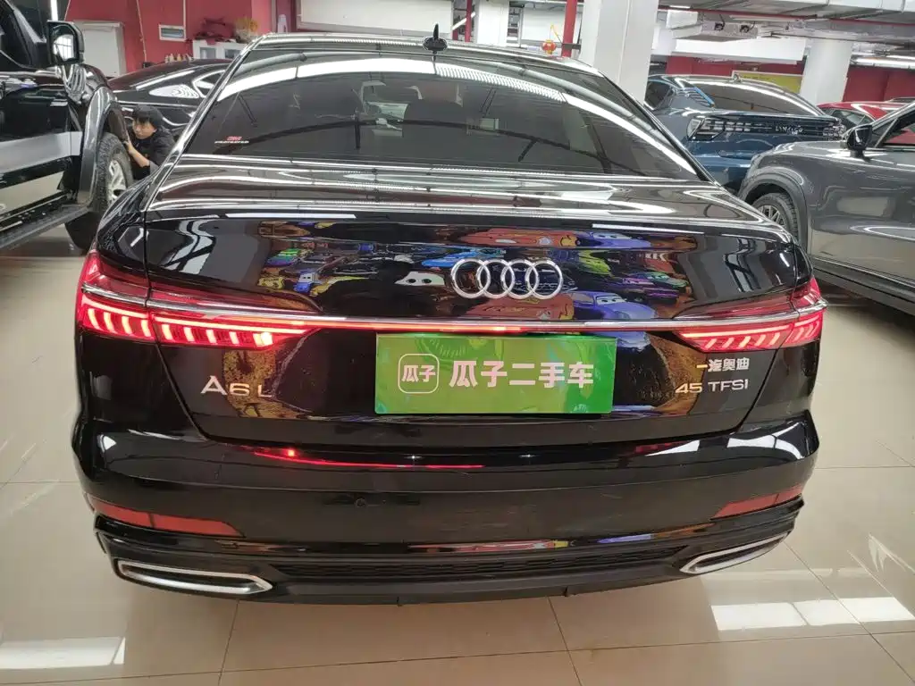 Audi A6 L 45 TFSI Select Dynamic