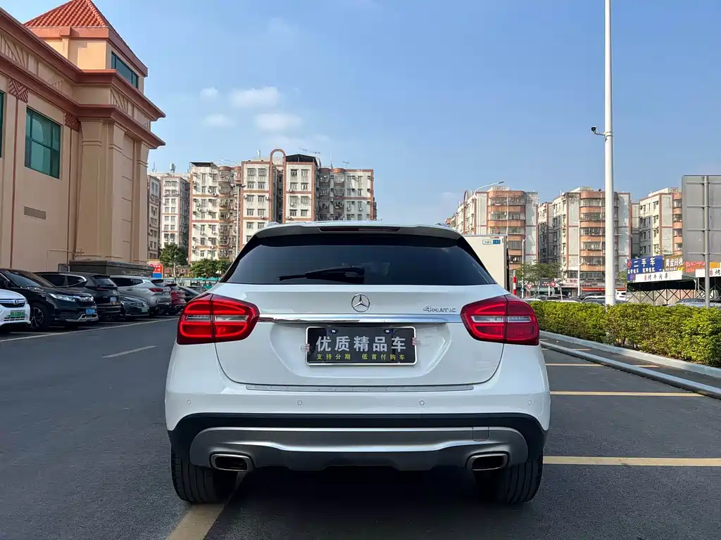 Mercedes-Benz GLA GLA 220 4 MATIC Fashion