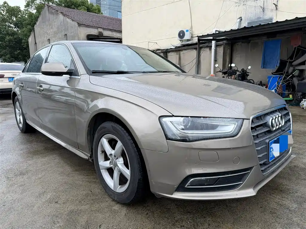 Audi A4 L 35 TFSI Auto Standard