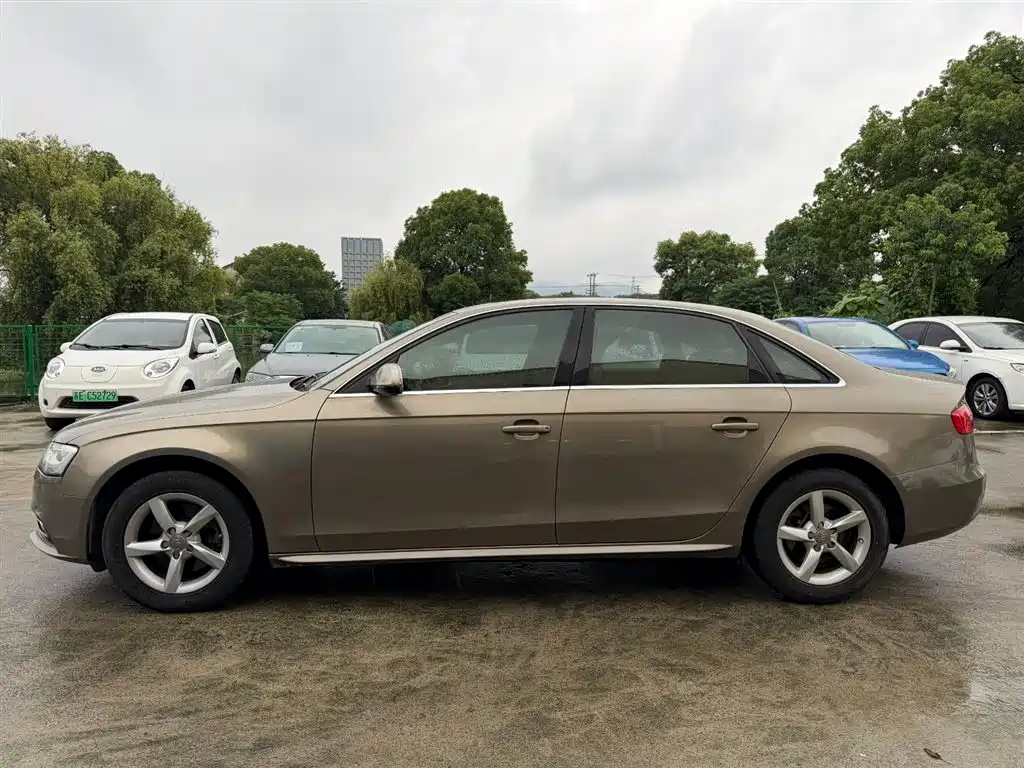 Audi A4 L 35 TFSI Auto Standard