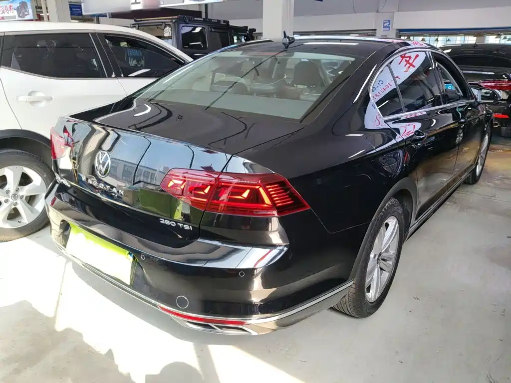 Magotan 200 10 K Commemorative 280 TSI DSG Comfort
