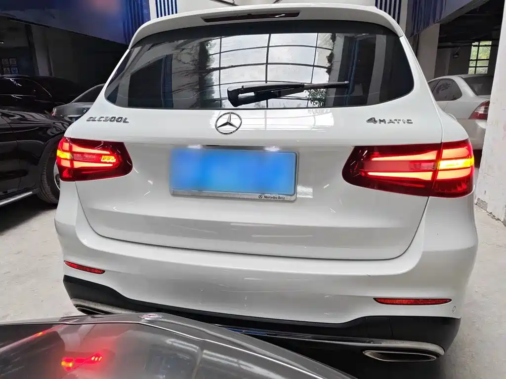 Mercedes-Benz GLC Facelift GLC 260 L 4 MATIC Luxury
