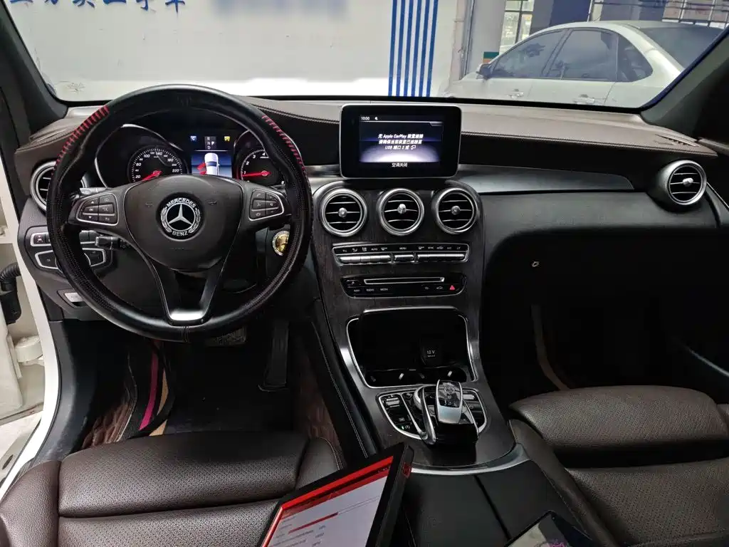 Mercedes-Benz GLC Facelift GLC 260 L 4 MATIC Luxury