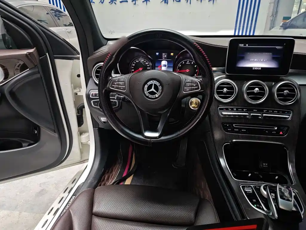 Mercedes-Benz GLC Facelift GLC 260 L 4 MATIC Luxury