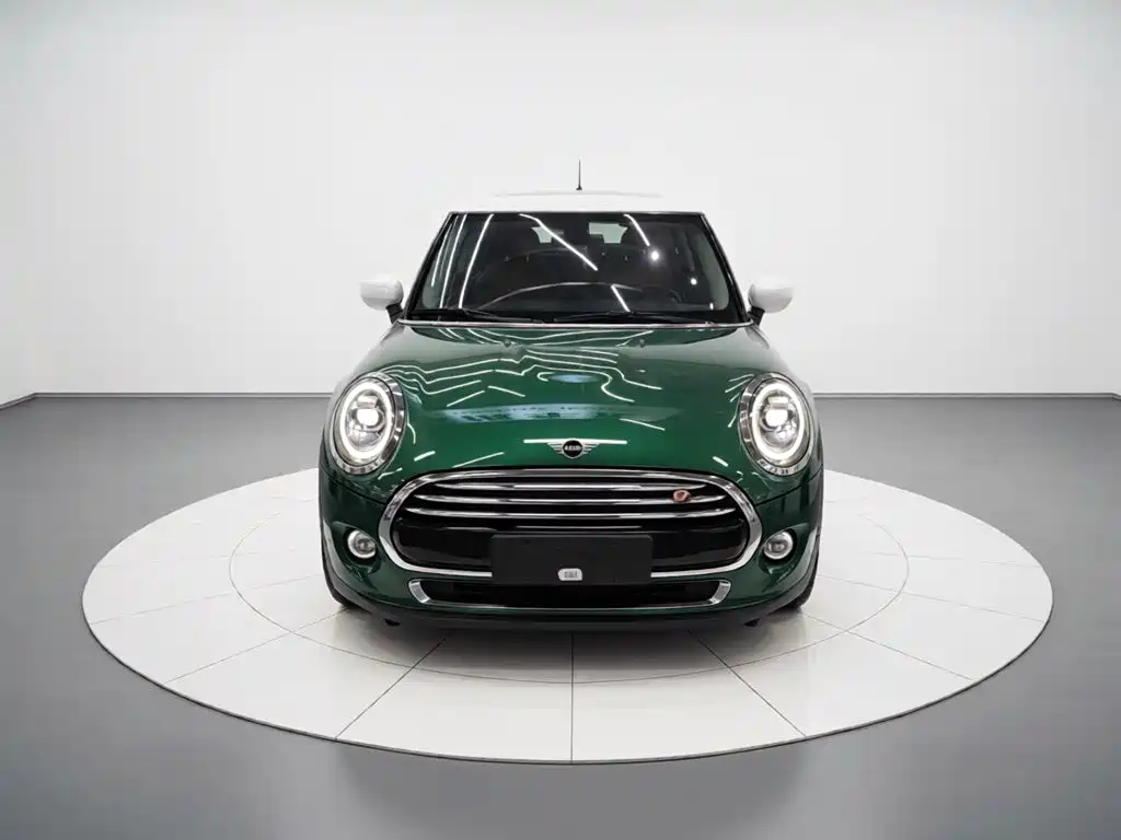 MINI 1.5 T COOPER Artist