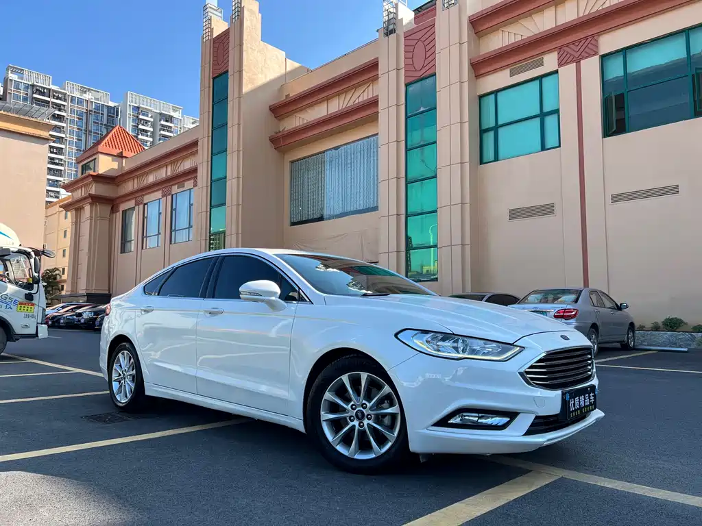 Mondeo EcoBoost 200 Fashion