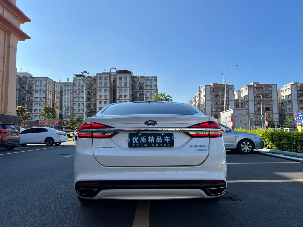 Mondeo EcoBoost 200 Fashion