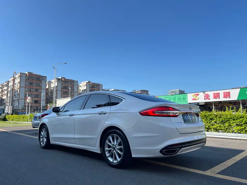 Mondeo EcoBoost 200 Fashion