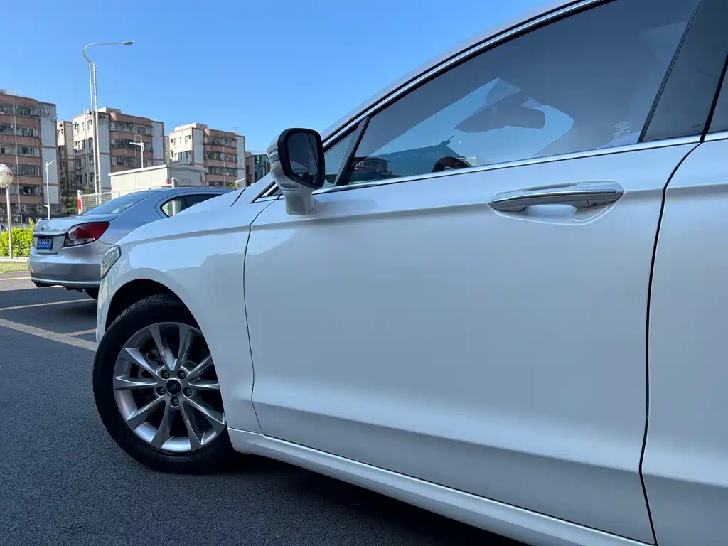 Mondeo EcoBoost 200 Fashion