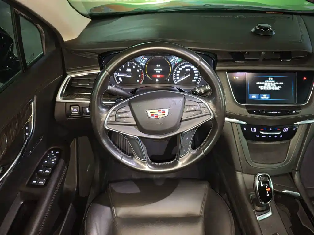 Cadillac XT5 25 T Luxury
