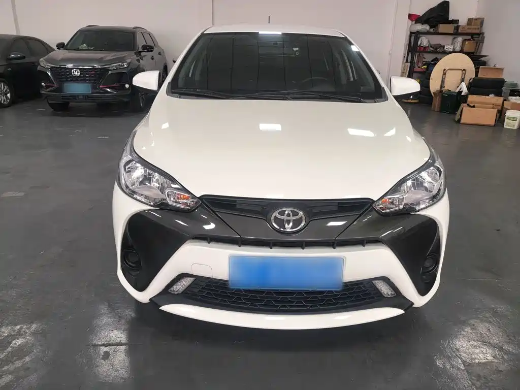 YARiS L Zhixuan 1.5 E CVT Charm Motion CN-VI