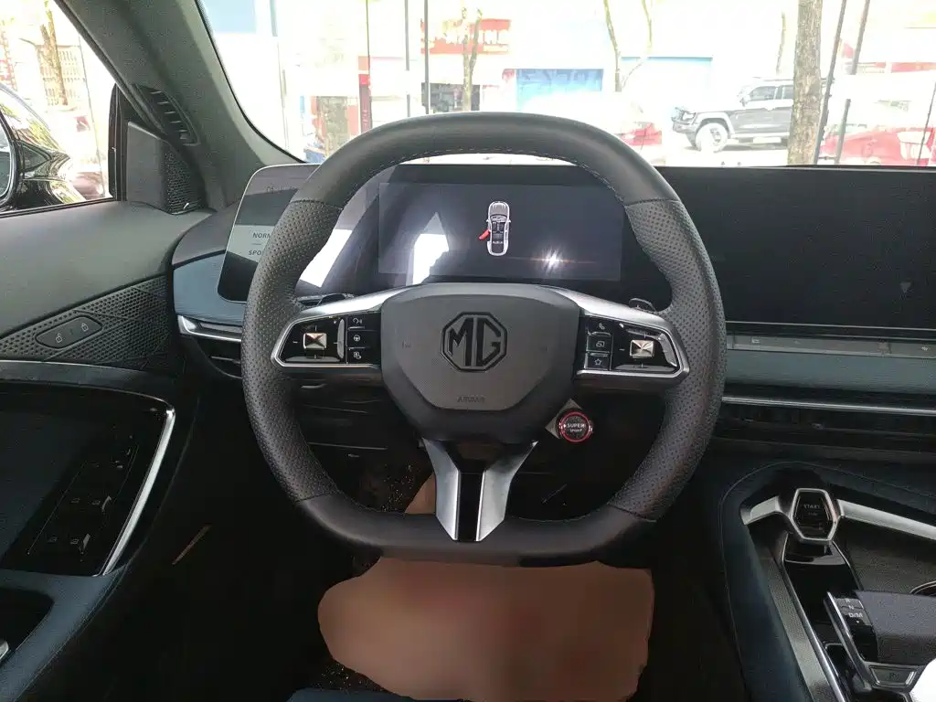 MG7 1.5 T 300 DCT Grace