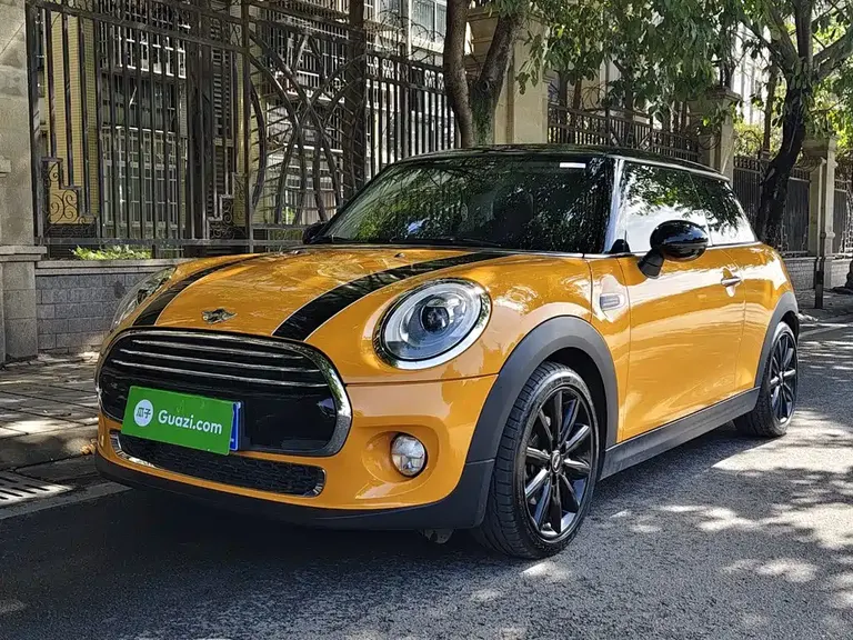 MINI 1.5 T COOPER Performer
