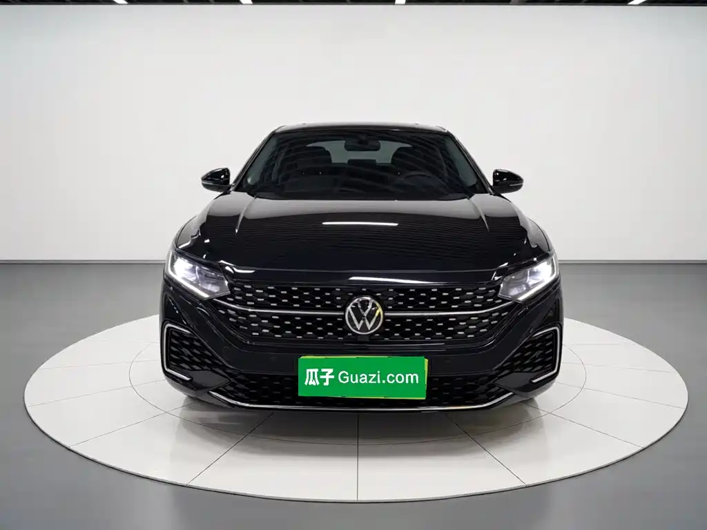Passat 380 TSI Starry Sky Dragon