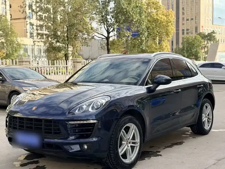 Porsche Macan Macan 2.0 T