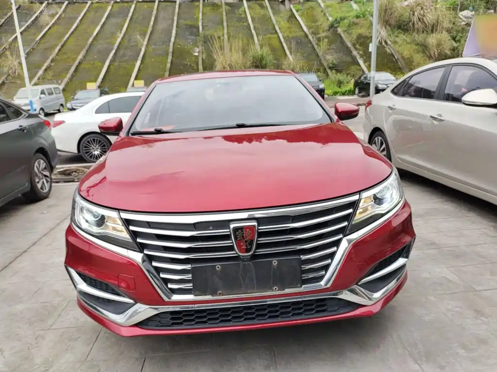 Roewe i6 Classic PLUS 1.6 L CVT 4 G Connected Glory Flagship