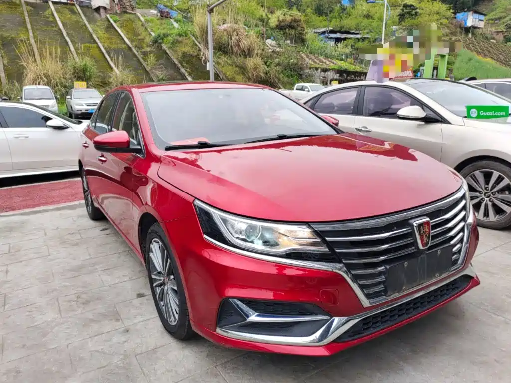 Roewe i6 Classic PLUS 1.6 L CVT 4 G Connected Glory Flagship