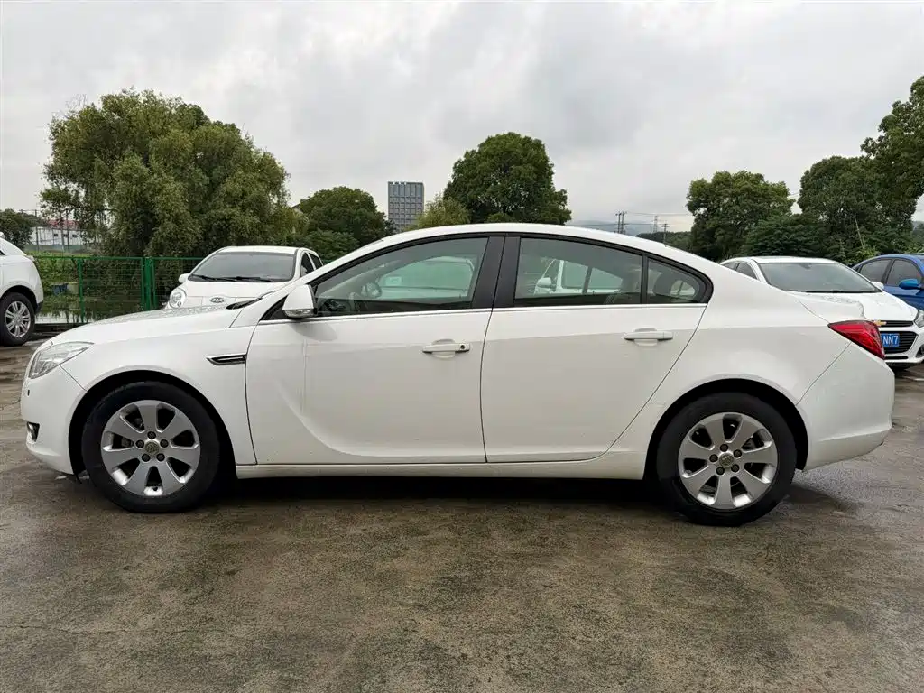 Regal 2.0 L Comfort