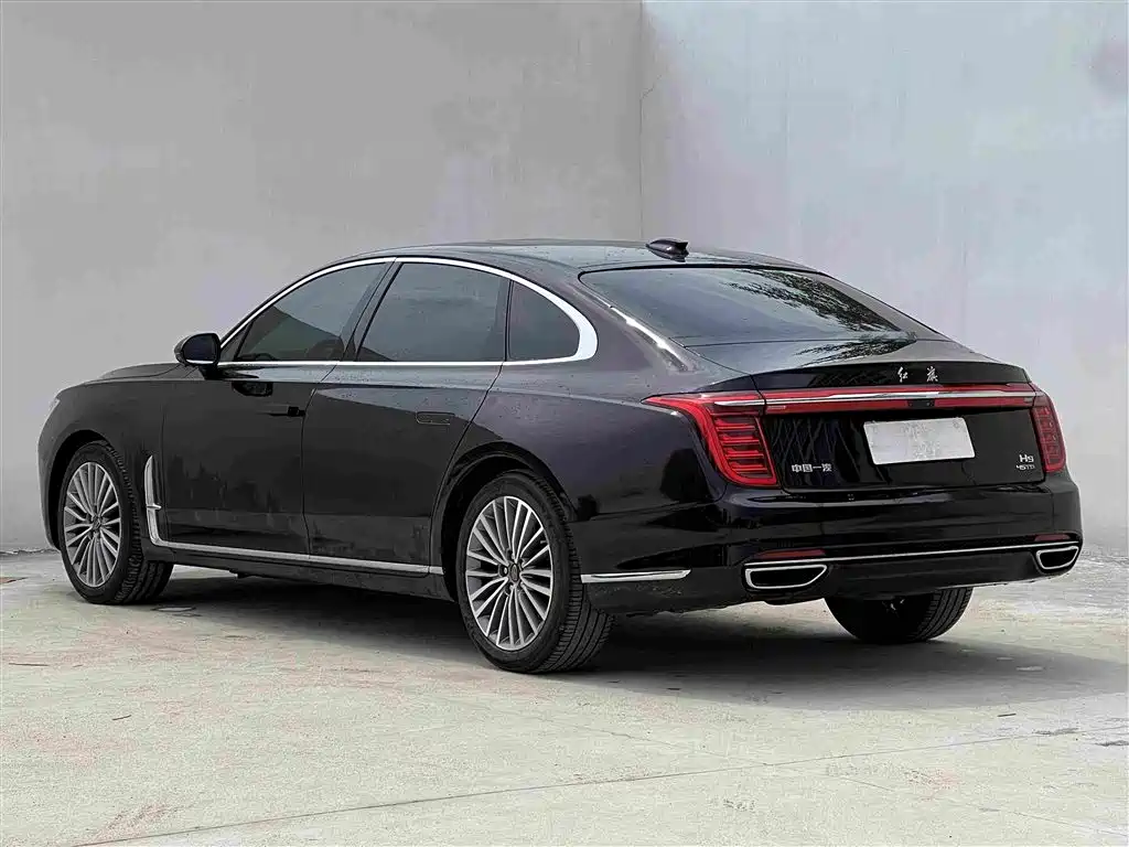 Hongqi H9 2.0 T Connected Flagship Enjoyment