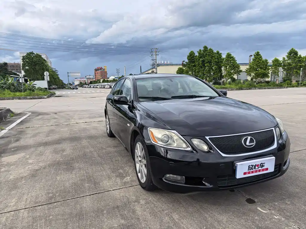 Lexus GS 300