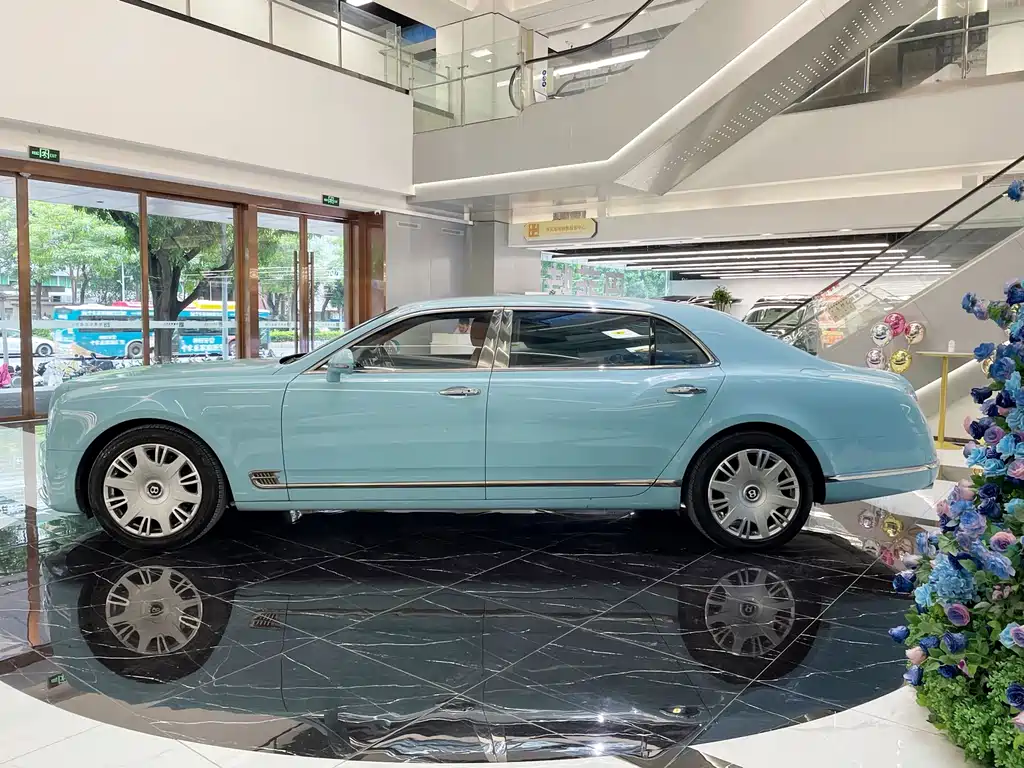 Mulsanne 6.8 T LWB Range