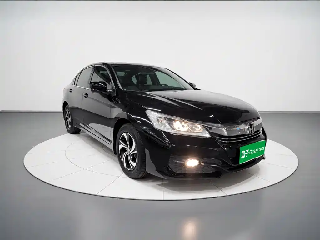 Accord 2.0 L Comfort