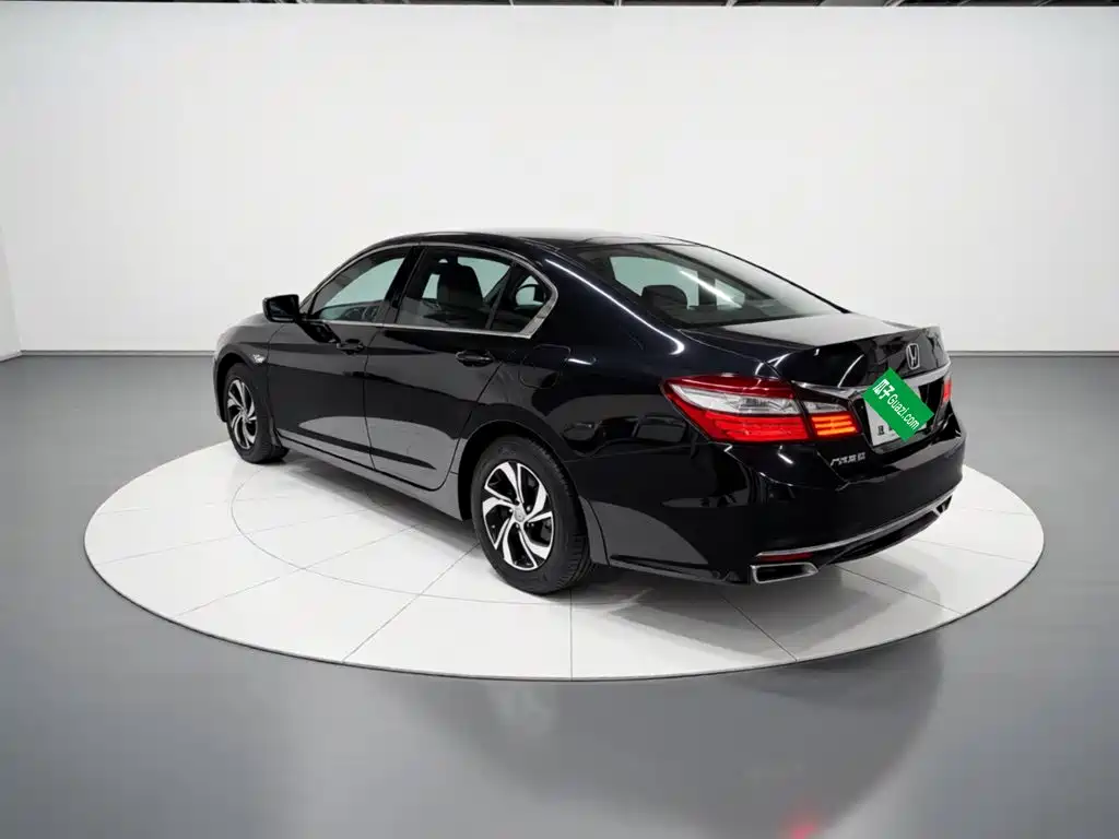 Accord 2.0 L Comfort