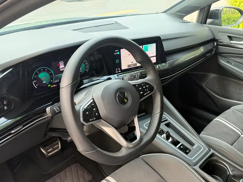 Golf Facelift 280 TSI DSG R-Line Lite