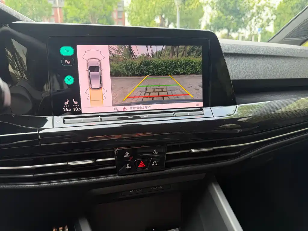 Golf Facelift 280 TSI DSG R-Line Lite