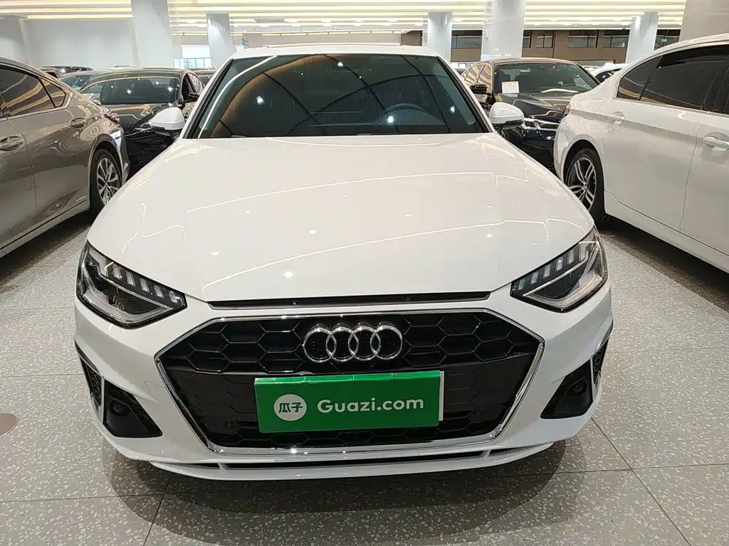 Audi A4 L 40 TFSI Fashion Dynamic