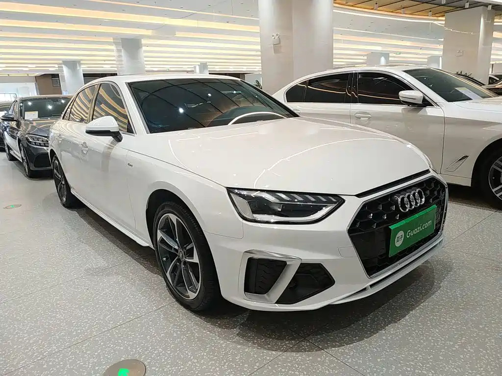 Audi A4 L 40 TFSI Fashion Dynamic
