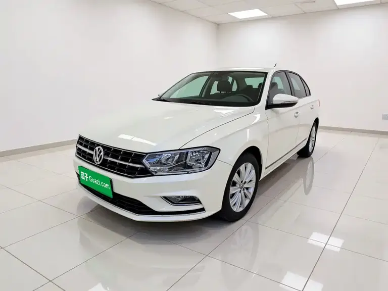 Volkswagen Bora 1.6 L Auto Comfort