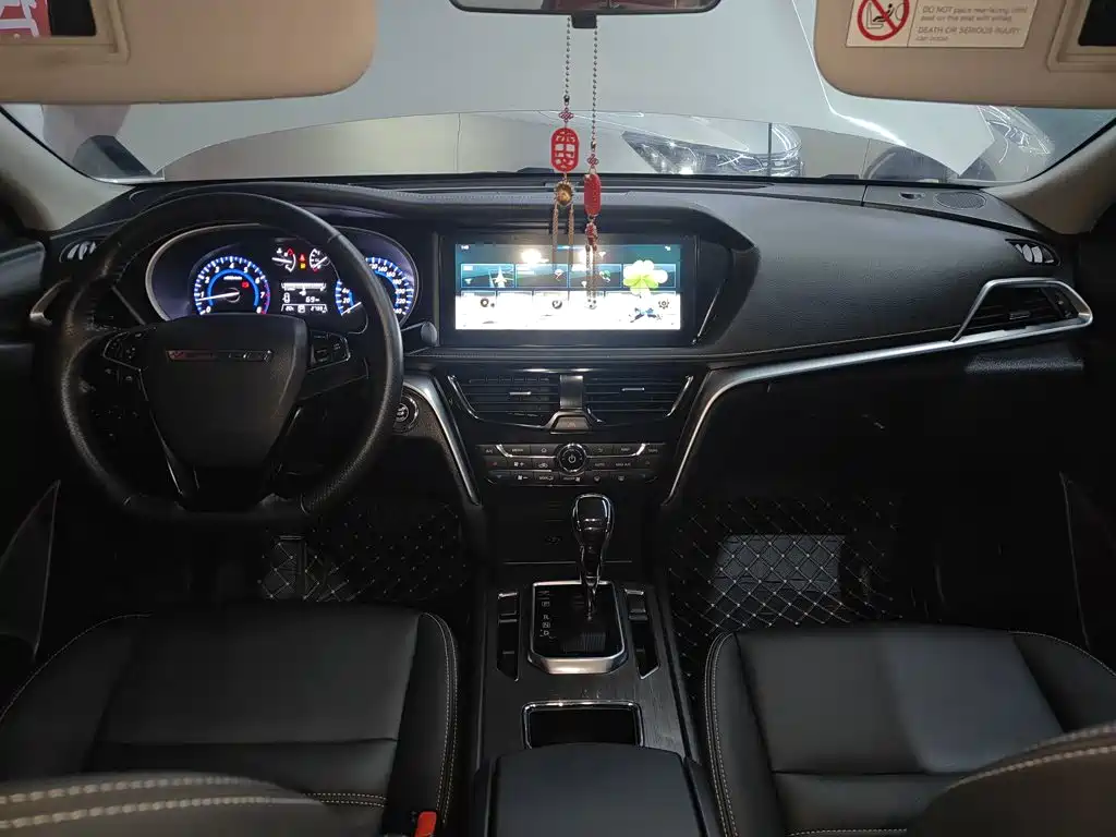 Venucia T90 2.0 L CVT Connected Smart Style CN-VI