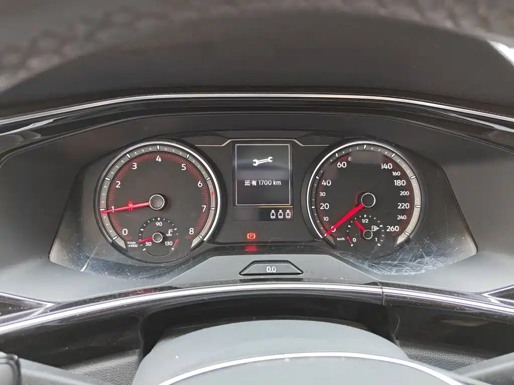 Tayron 330 TSI 2 WD Luxury CN-V